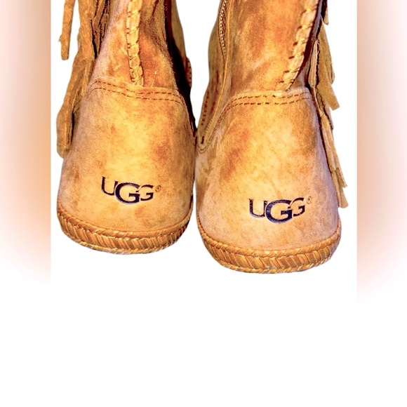 UGG Shoes - Ugg Australia Mammoth Suede Fringe Boots, US 8.5 women EUC